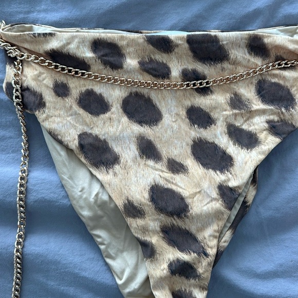 WeWoreWhat Cheetah Print Swim - Picture 7 of 10